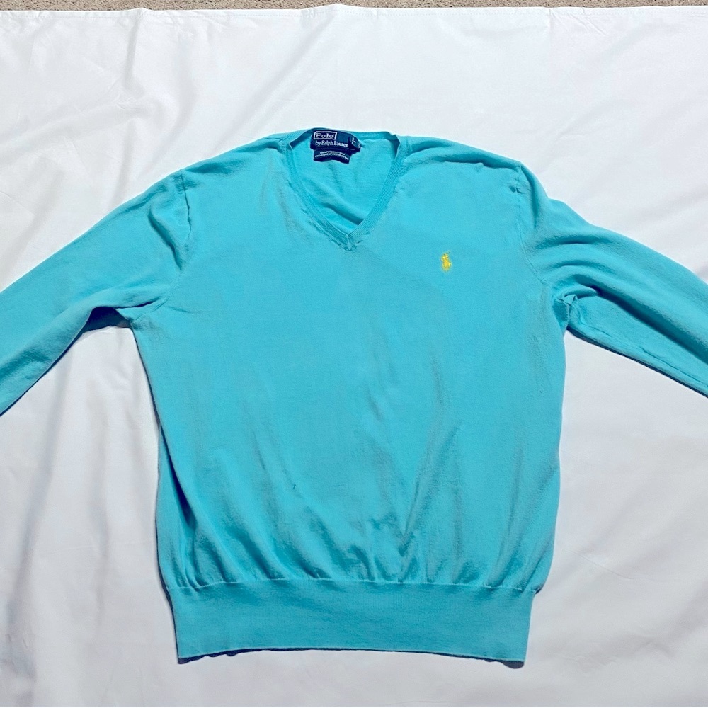 Polo by Ralph Lauren Woman’s size XL. V-Neck lightweight sweater. Gently Worn - Picture 2 of 14